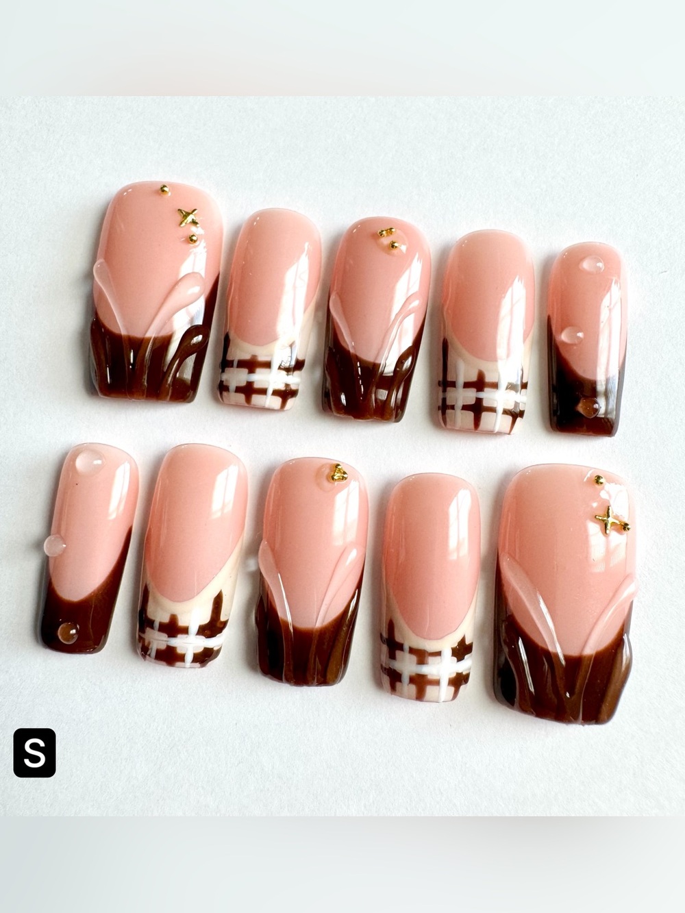 Nude Pink & Chocolate Brown Press-On Nails Tweed Design